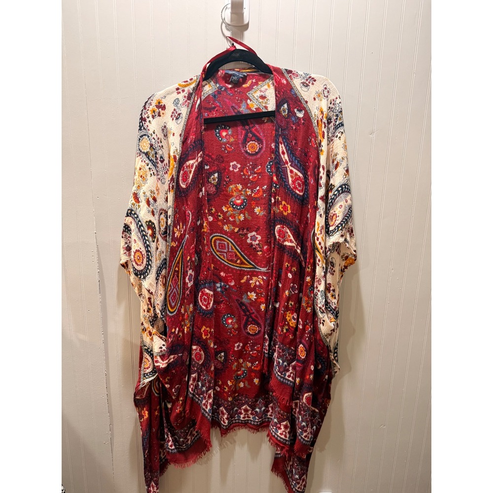 American Eagle Paisley Kimono Wrap Red Cream‎ Boho Floral Open Front OS